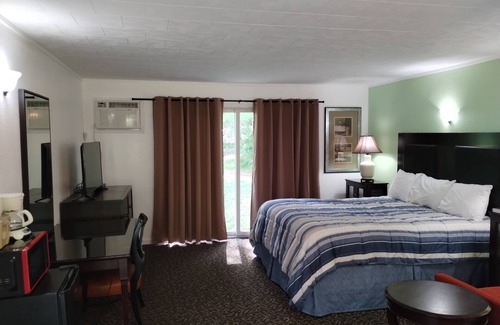 West Branch Hotel | Tri Terrace Motel