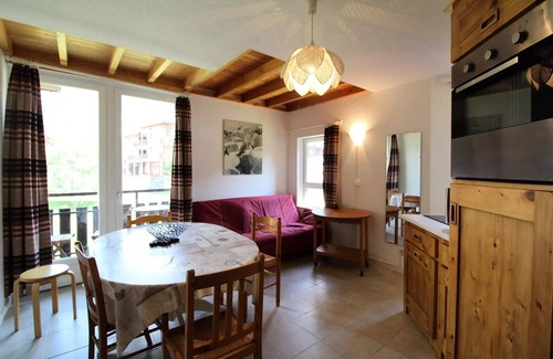Lanslevillard Apartment | Triade Residence - 2 Rooms for 5 People