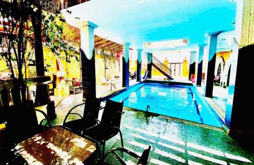 Shurtah al-Dakhlah Hotel | Triangle Pyramids Boutique