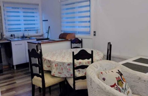 Rio Seco Bed & Breakfast | Tribal house