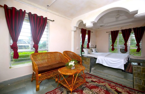 Khatia Hotel | Tribal Wood Resort
