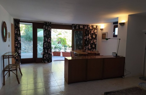 Quercianella Villa | Trilocale in Villa Nella Splendida Baia di Quercianella
