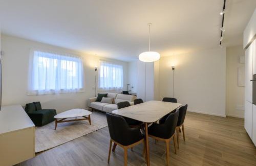 Treviglio Apartment | Trilocale Monnalisa Treviglio Milano Upper Stay