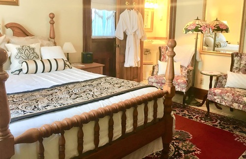 Penn Yan Bed & Breakfast | Trimmer House B&B