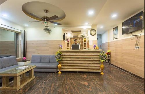 Katra Hotel | Trimrooms Trinity Katra