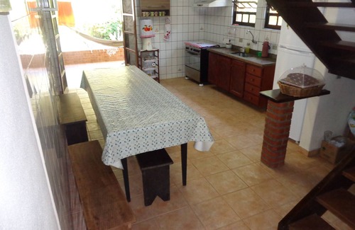 Trindade House | Trindade Yellow House 03 bedrooms
