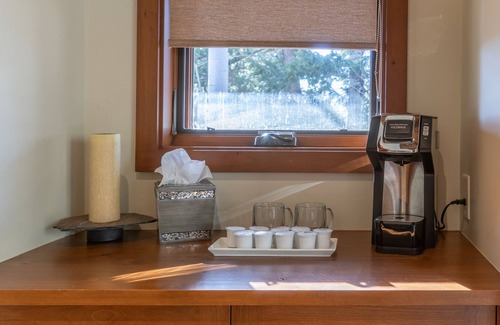 Granite Ridge House | Trinity: Granite Ridge Luxury! Hot tub, fireplace! Sleeps 8+