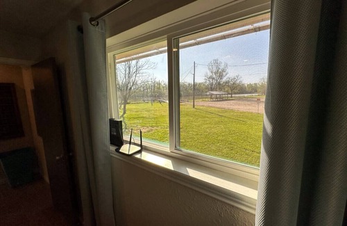 Oakhurst House | Trinity Riverside - Private Dock, Kayaks, & More!