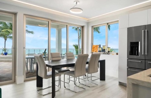 Paradise Island House | Trinity Villa