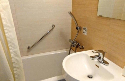 Nishi Hotel | Triple 16sqm WiFi correspondence room without /Osaka Ōsaka