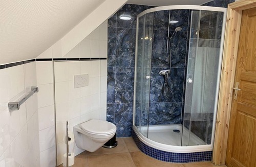 Kleinkarlbach Bed & Breakfast | Triple room Ibiza - Felsenmühle Neuleiningen