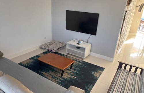 Matinhos House | Triplex de Frente para o Mar com Piscina Privativa