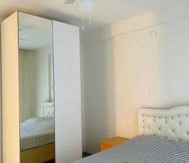 Kadnlar Denizi Mahallesi Villa | Triplex Family House, Kusadasi