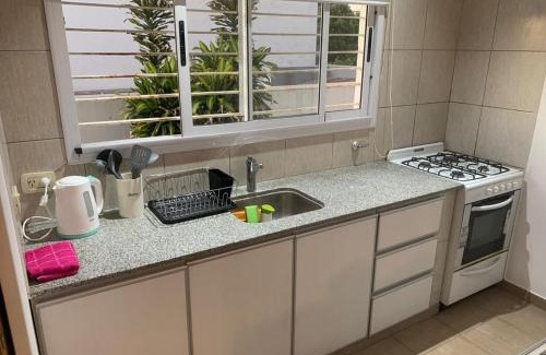 La Plata Apartment | Triplex La plata para 6 personas con cochera y parrila