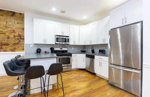 Crown Heights House | TRIPLEX ON THE PARKWAY
