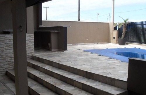 Guaratuba House | Triplex with pool in front of the Sea (everything of BOM! )