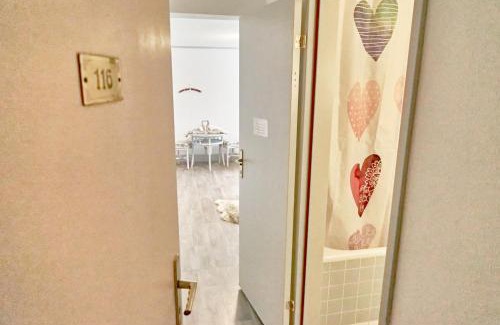 Darligen House | Tripple Room with Bathroom.