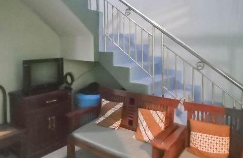 Cilimus Hotel | TRIYOGA Homestay Syariah RedPartner