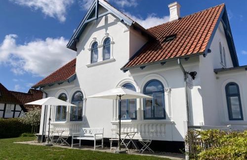 Troense Bed & Breakfast | Troense Bed and Breakfast by the sea