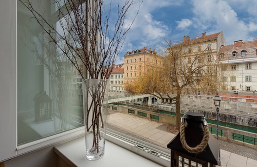 Ljubljana Old Town Apartment | Tromostovje III In Heart Of Ljubljana, Ljubljana, Slovenia