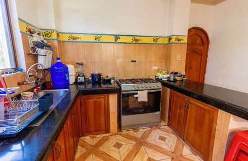 Puerto Baquerizo Moreno Apartment | "Tropical Paradise, Galapagos"
