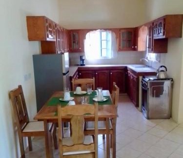 Arawak Hill Apartment | Tropical Breeze Grenada