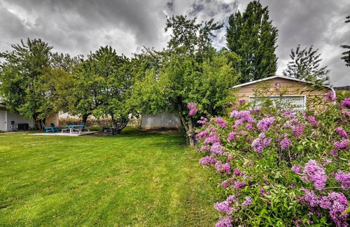 Tropic Cottage | Tropic Getaway Near Bryce Canyon National Park!