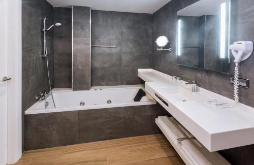 Malgrat de Mar Resort | Tropic Park