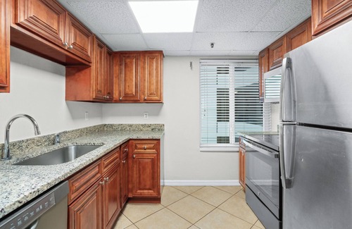Ormond Beach Apartment | Tropic Sun Towers