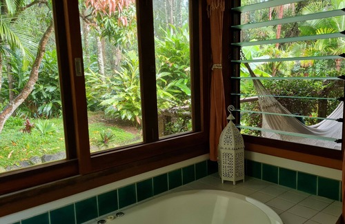 South Golden Beach House | Tropical 2 bedroom home with private pool
