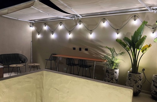 Lalinde House | Tropical 4BR Home A/C - El Poblado - Terrace & Jacuzzi