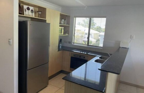 Noosaville Apartment | Tropical Apartment with Pool Area