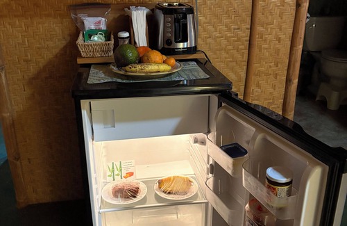 Haiku Bed & Breakfast | Tropical Bamboo Retreat in Upcountry Maui!