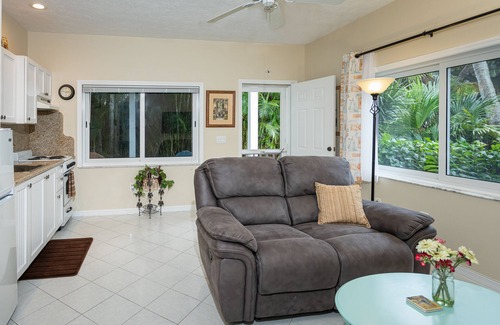 Fort Pierce Apartment | Tropical Beach Destination