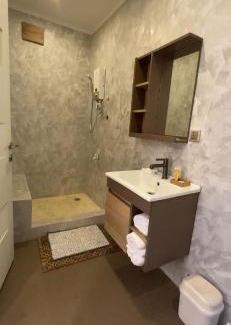 Kokrobite House | Tropical Beach Haven