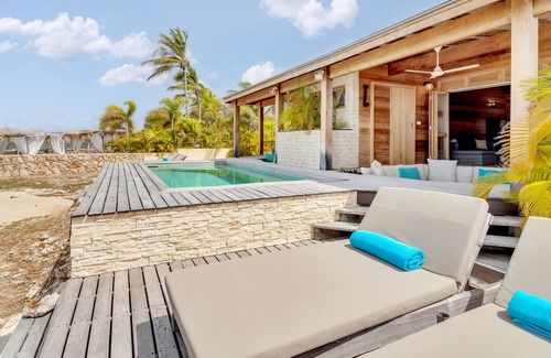 Belnem Cabin | Tropical Beach Lodges - oceanfront, private pool, direct sea & beachclub access