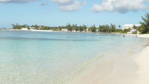 Nassau Apartment | Tropical bliss Skyloft