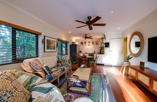 Rapid Creek Apartment | Tropical Boho Nightcliff Casinha 3BR 1.5BR
