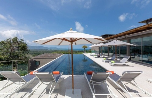 Choeng Thale Villa | Tropical Castle 18 suites - Layan Beach