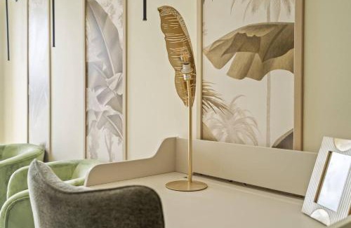 Fort-de-France Apartment | Tropical Chic Immeuble Le Botanik