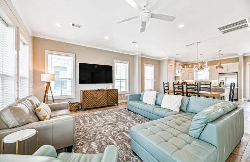 Beachside Village House | Tropical Conch Retreat