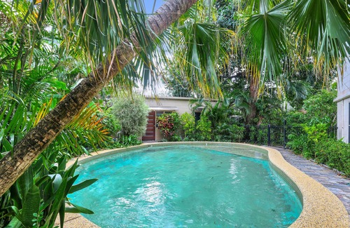 Fannie Bay House | Tropical Crush | 4 Beds, 2 Bath | Pool