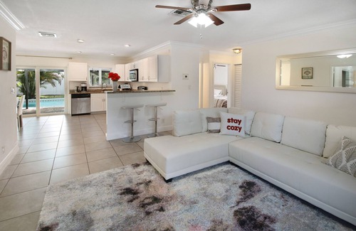Delray Beach House | Tropical Delray Beach Villa with Heated Pool