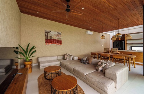 Babakan Villa | Tropical Escape ,3 Bedroom Villa near Canggu