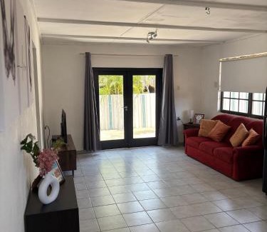 Santa Catharina House | Tropical Escape - Peaceful 2BR with Nature Vibes
