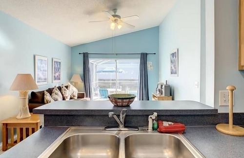 Florida Pines House | Tropical Family Retreat with Gameroom Florida Pines, Davenport 4BR 2BA by RedAwning
