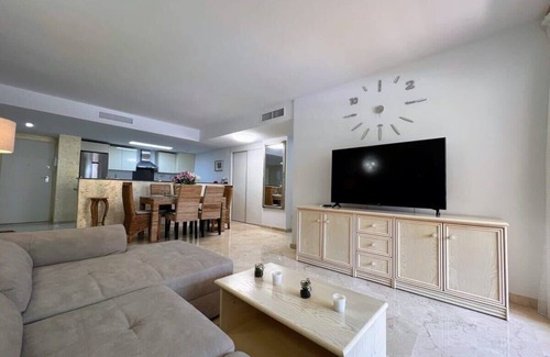 Punta Prima Apartment | Tropical First floor apartment PP25