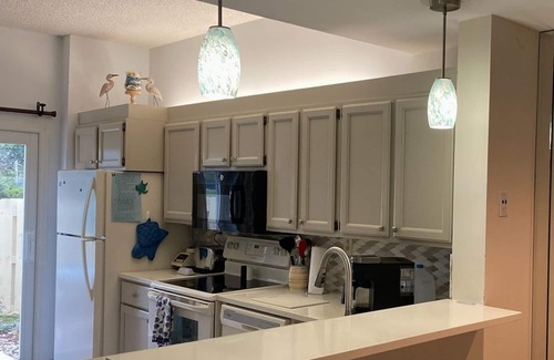 Bella Vista Condo | Tropical Getaway in Jupiter, Fl - Bella Vista on the Park.