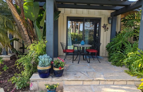 Santa Barbara Apartment | Tropical Getaway w/Patio Entrance #1