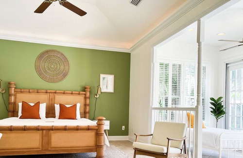 Mandarin House | Tropical Guest House W/ Pool Access